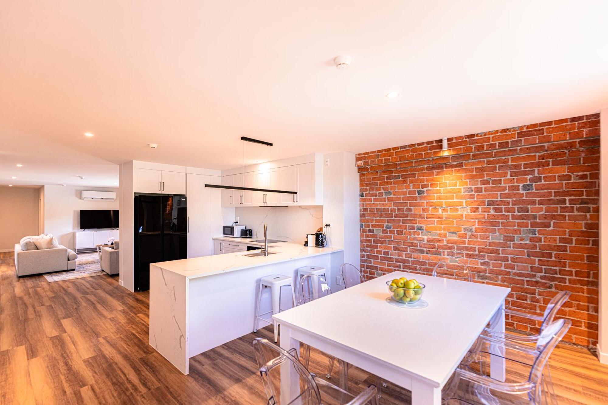 Johnston Apartments - Award-Winning Building, Your Unforgettable Stay Whanganui Zewnętrze zdjęcie