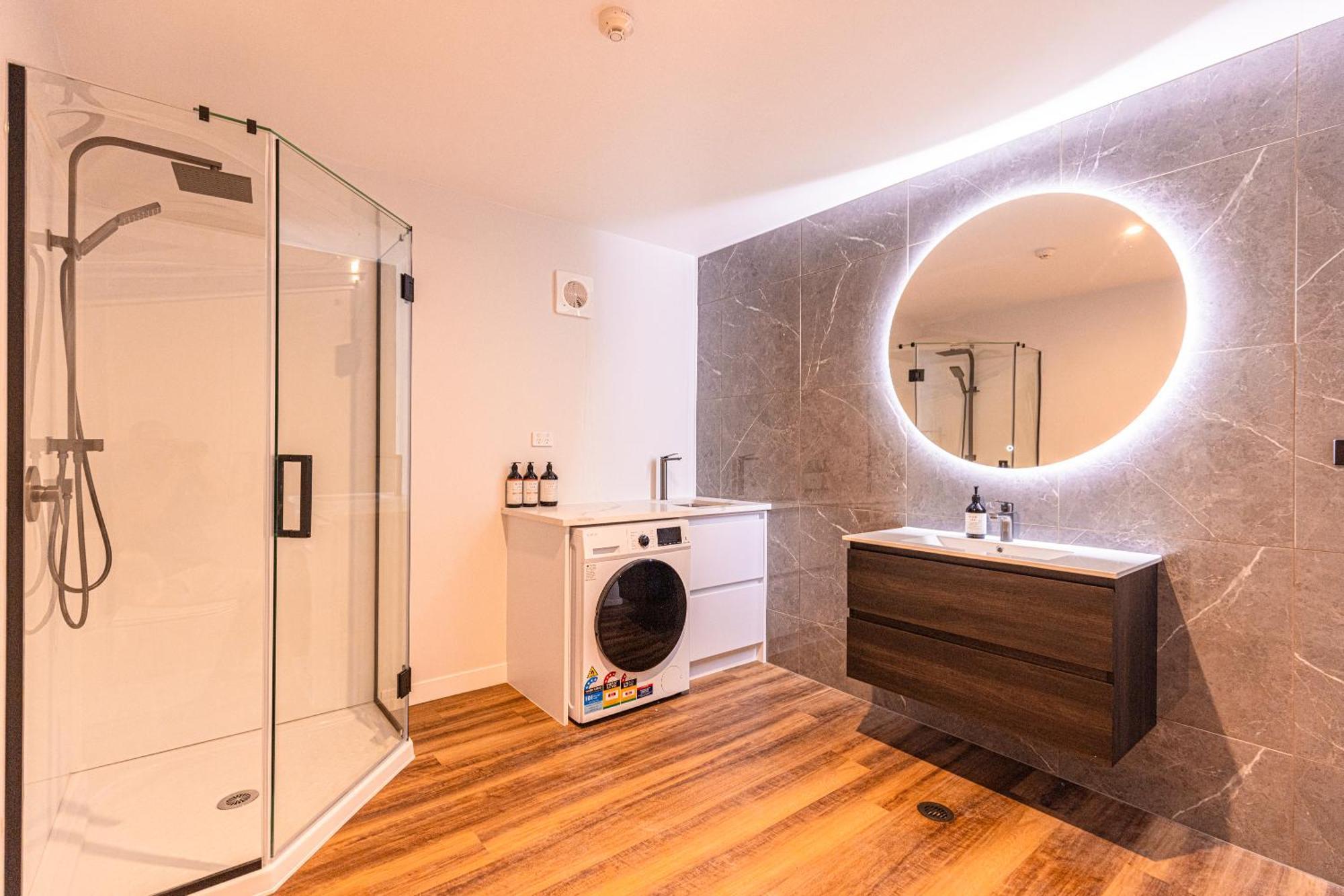 Johnston Apartments - Award-Winning Building, Your Unforgettable Stay Whanganui Zewnętrze zdjęcie